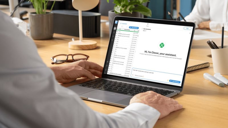 Data professional using the Clover Assistant on the CloverDX data integration platform