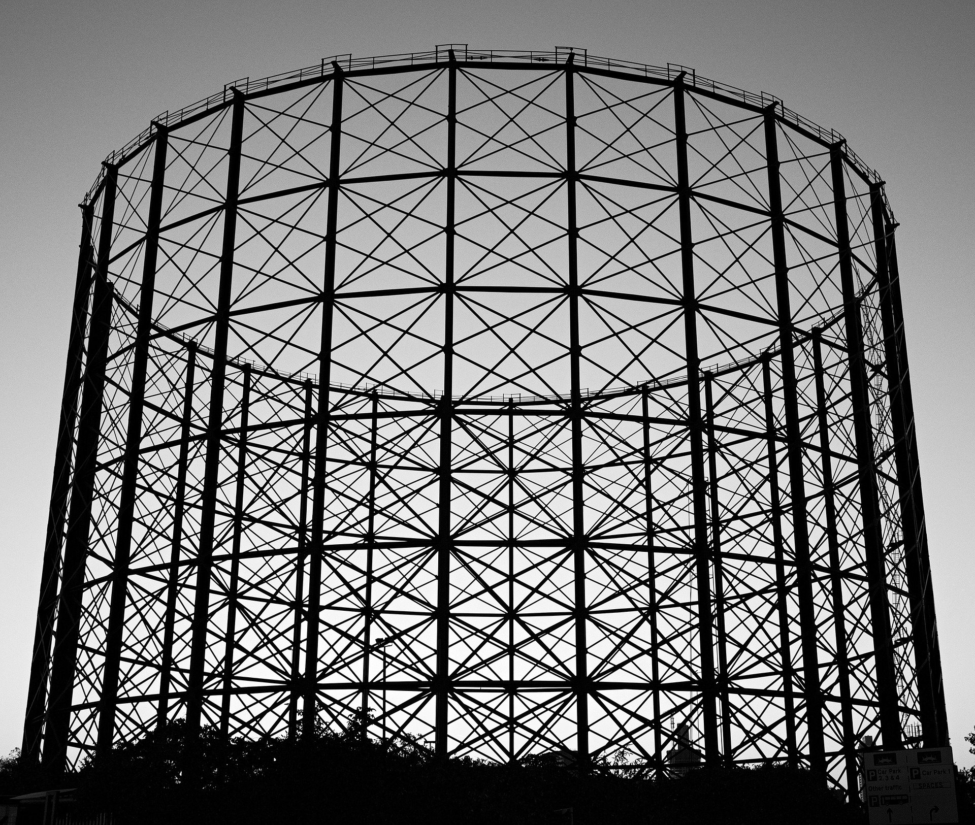 steelwork-1031611_1920