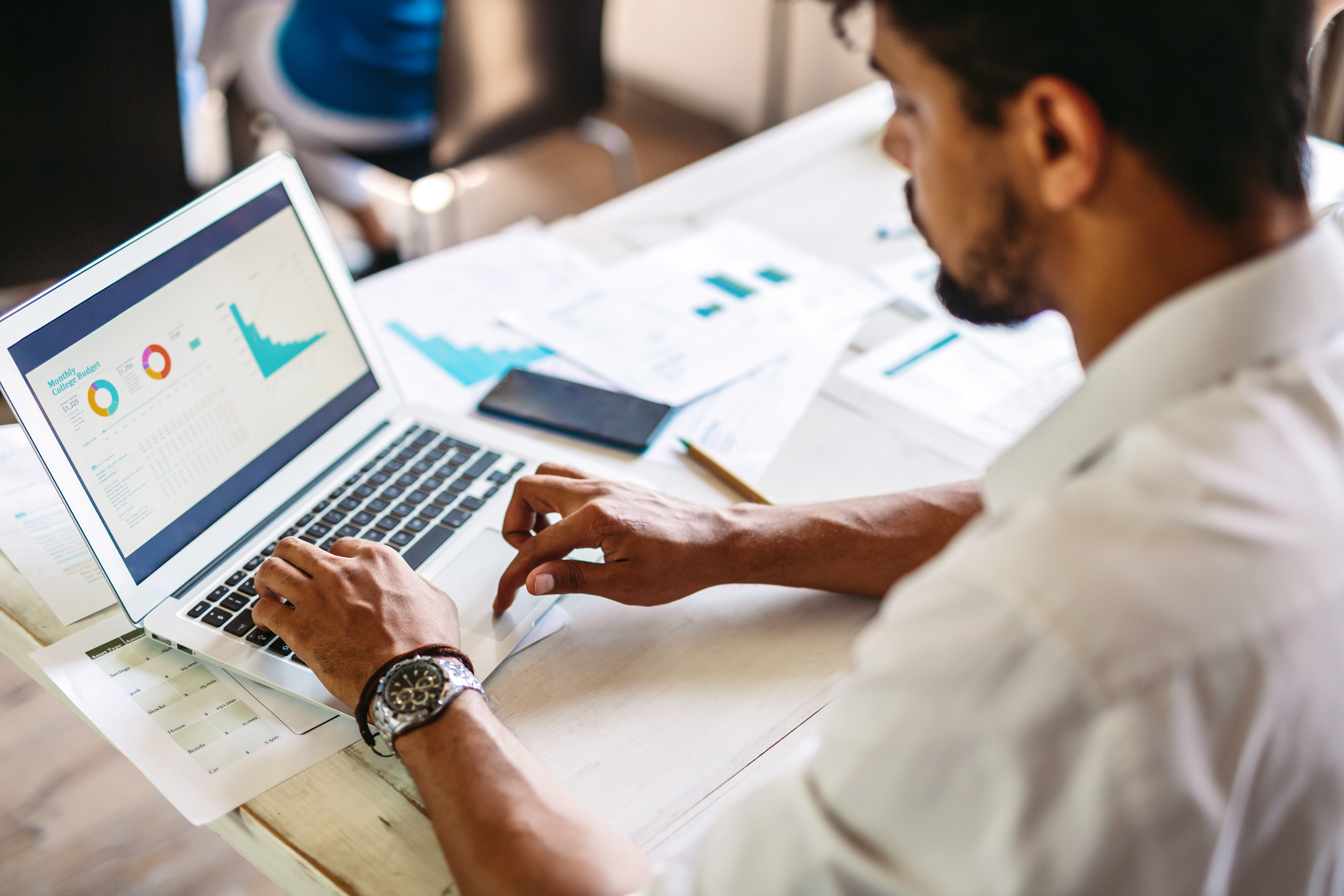 Data Ingest and Homogenization from Thousands of Feeds with CloverDX
